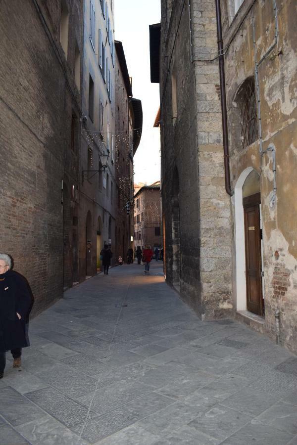 Siena Centro, Civetta Appartement Buitenkant foto